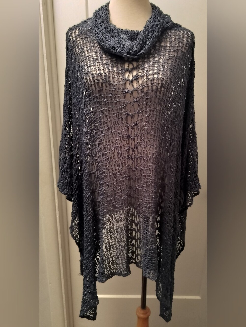 Open-Knit Dark Gray Women's Sweater Poncho